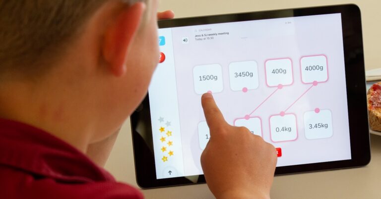 kids using doodlemaths at home